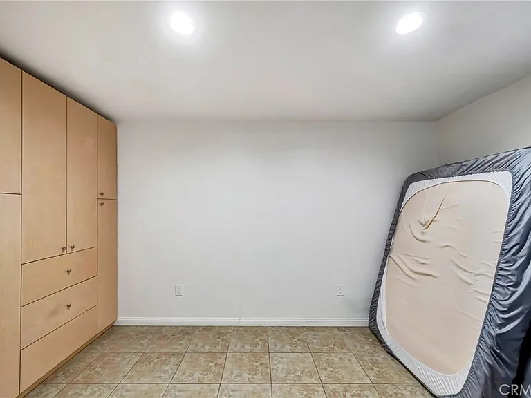 6735 Elmer Ave #18 — Photo 10