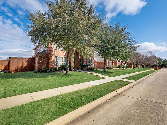 3rd image of 5808 Pine Meadow Ln