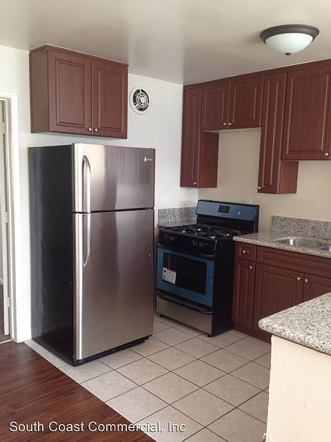 1st image of 922 S Myers St APT C