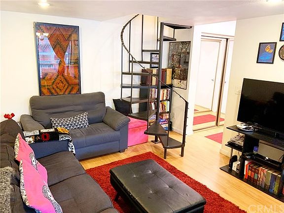 4th image of 10541 Lakeside Dr S Unit D