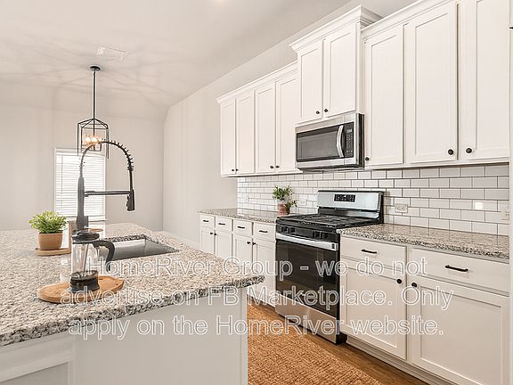 5th image of 117 Skyflower Ln