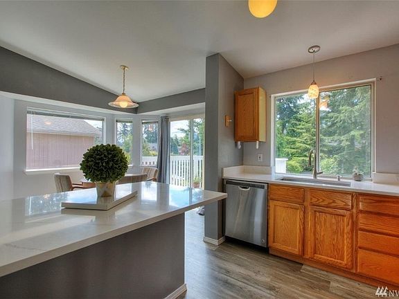 5th image of 20116 122nd Street Ct E