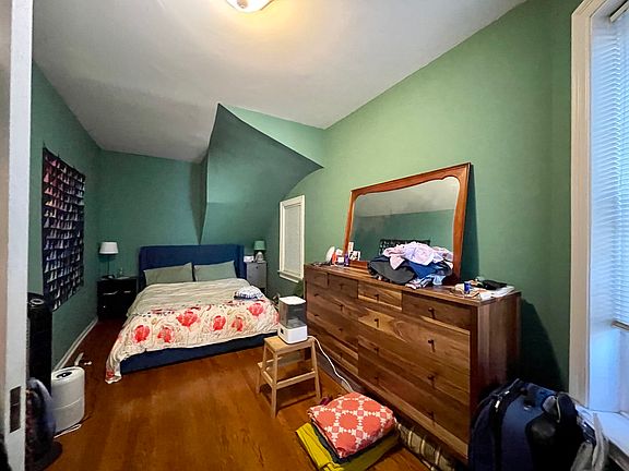 5th image of 4871 N Magnolia Ave Unit 1