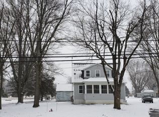 347 Nadeau Rd, Monroe, MI 48162