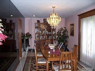 3rd image of 28 Greenvale Dr
