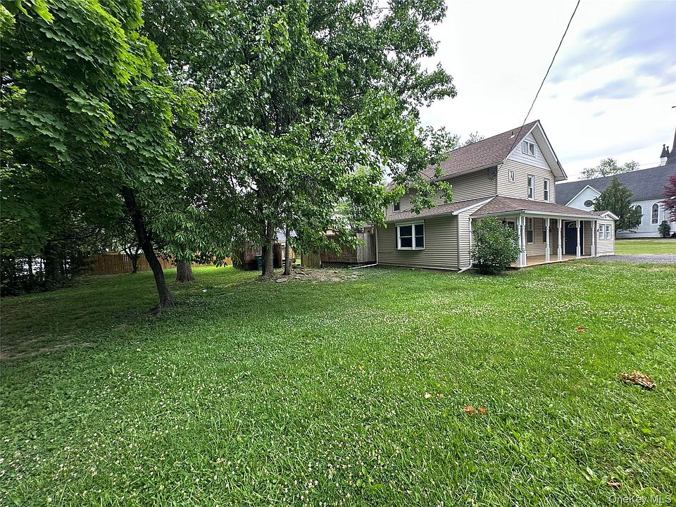 1st image of 172 Main Street