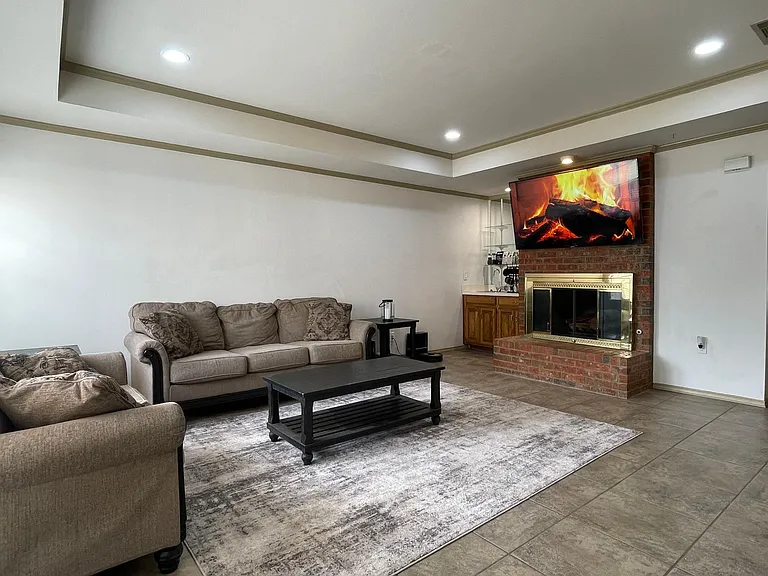 1715 Castleford Rd — Photo 18