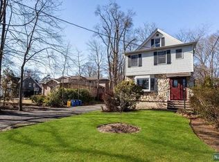 25 Jefferson Ave, Cresskill, NJ 07626