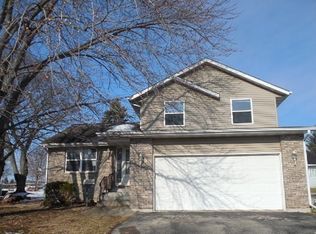 1208 Willow St, Belvidere, IL 61008