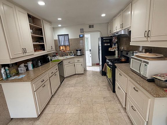 2nd image of 6400 Morgan Way