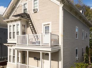 202 Lippitt St #2, Providence, RI 02906