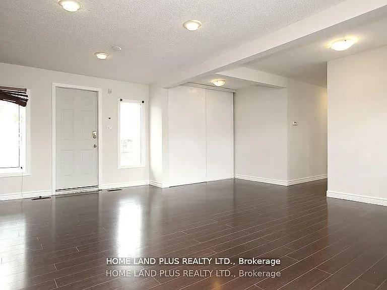189 Maplehurst Ave #MAINFL — Photo 4