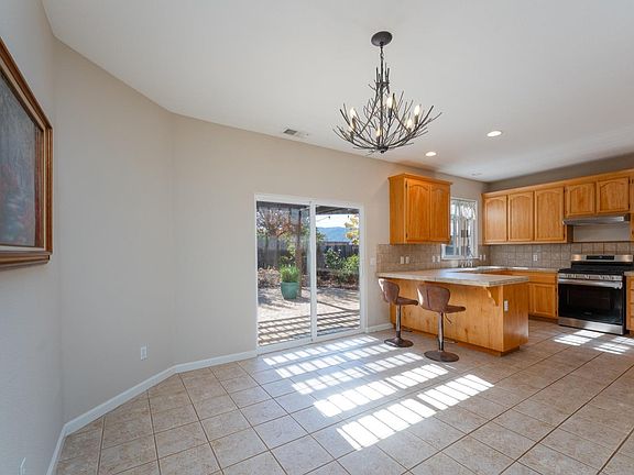 4th image of 441 Kennwood Drive