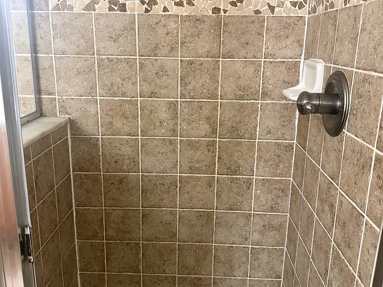 2512 Aventurine St — Photo 9