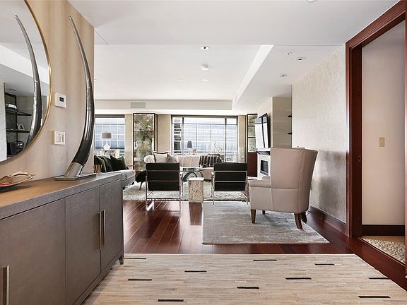 3rd image of 1133 14th St Unit 2020