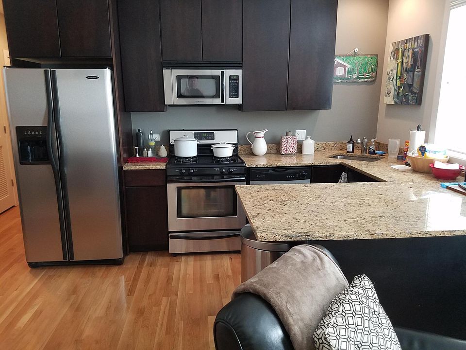 1st image of 1448 W Thorndale Ave APT 1S