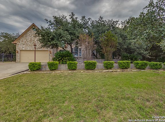 5th image of 26140 White Eagle Dr