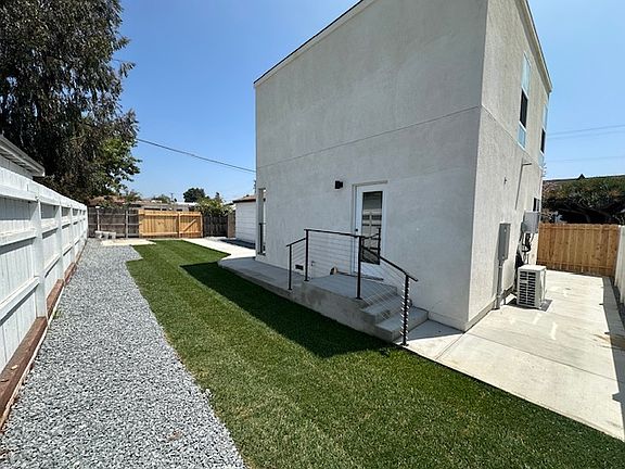 side and front facing street
