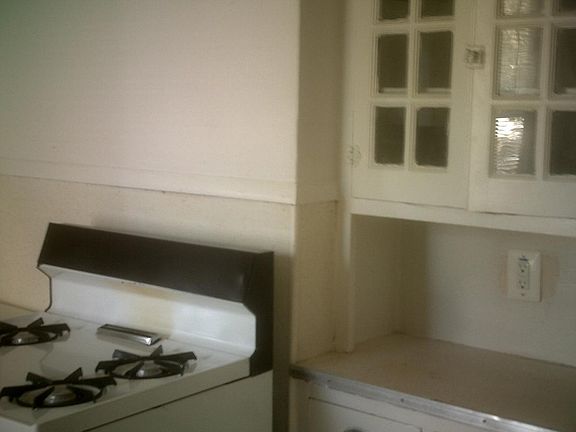 3rd image of 333 Forbes Ave