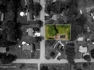 9 Circle Dr, Harding, PA 18643