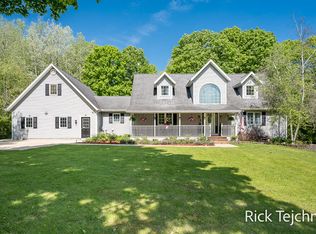 10345 Red Oak Rdg, Howard City, MI 49329
