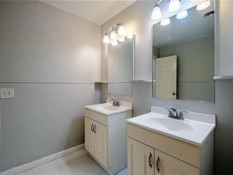 3230 Kinnamon Rd — Photo 30