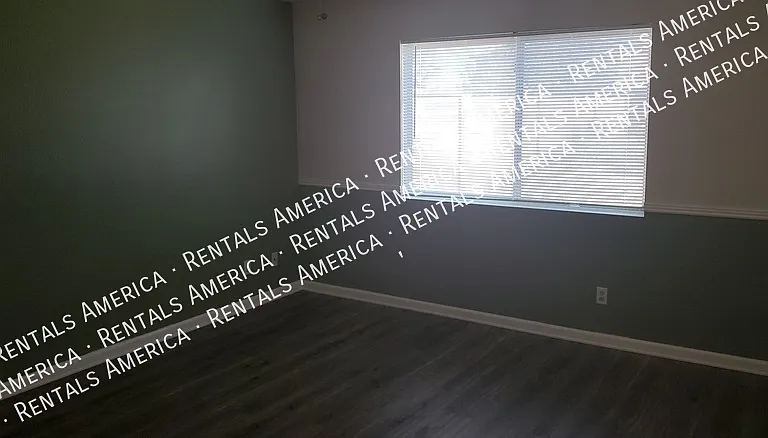 15827 W Yavapai St — Photo 12