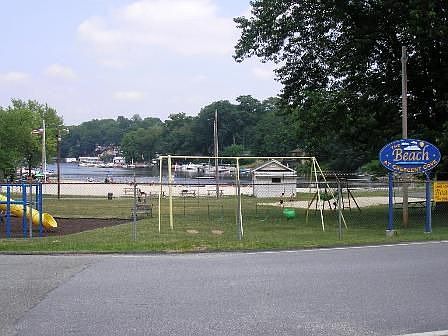 Crescent Cove Beach