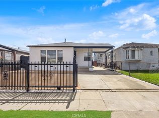 422 E 104th St, Los Angeles, CA 90003