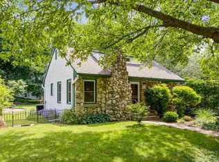 1115 Cottonwood Ave, Iowa City, IA 52240