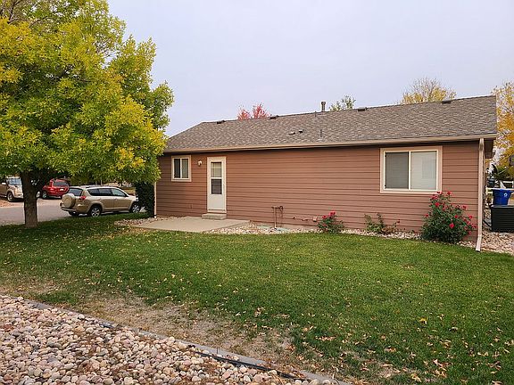 2nd image of 485 Amethyst Ave