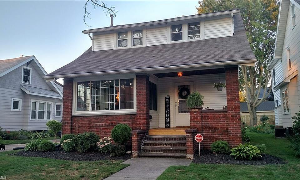 1st image of 827 Mildred Ave