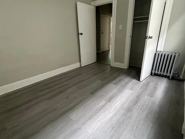 76 Eaton Pl #2B — Photo 11