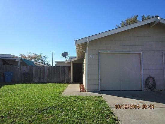1st image of 190 Woodbury Cir