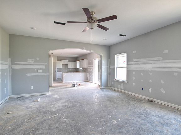 3rd image of 502 Golden Eagle Ct #40