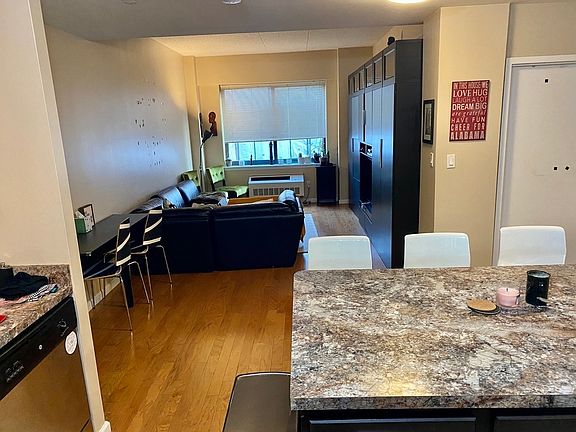 3rd image of 362 Saint Nicholas Ave APT 10A