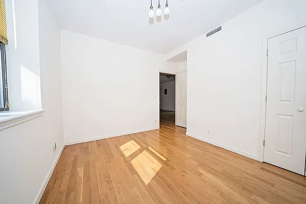 Rented by Level Group | media 22