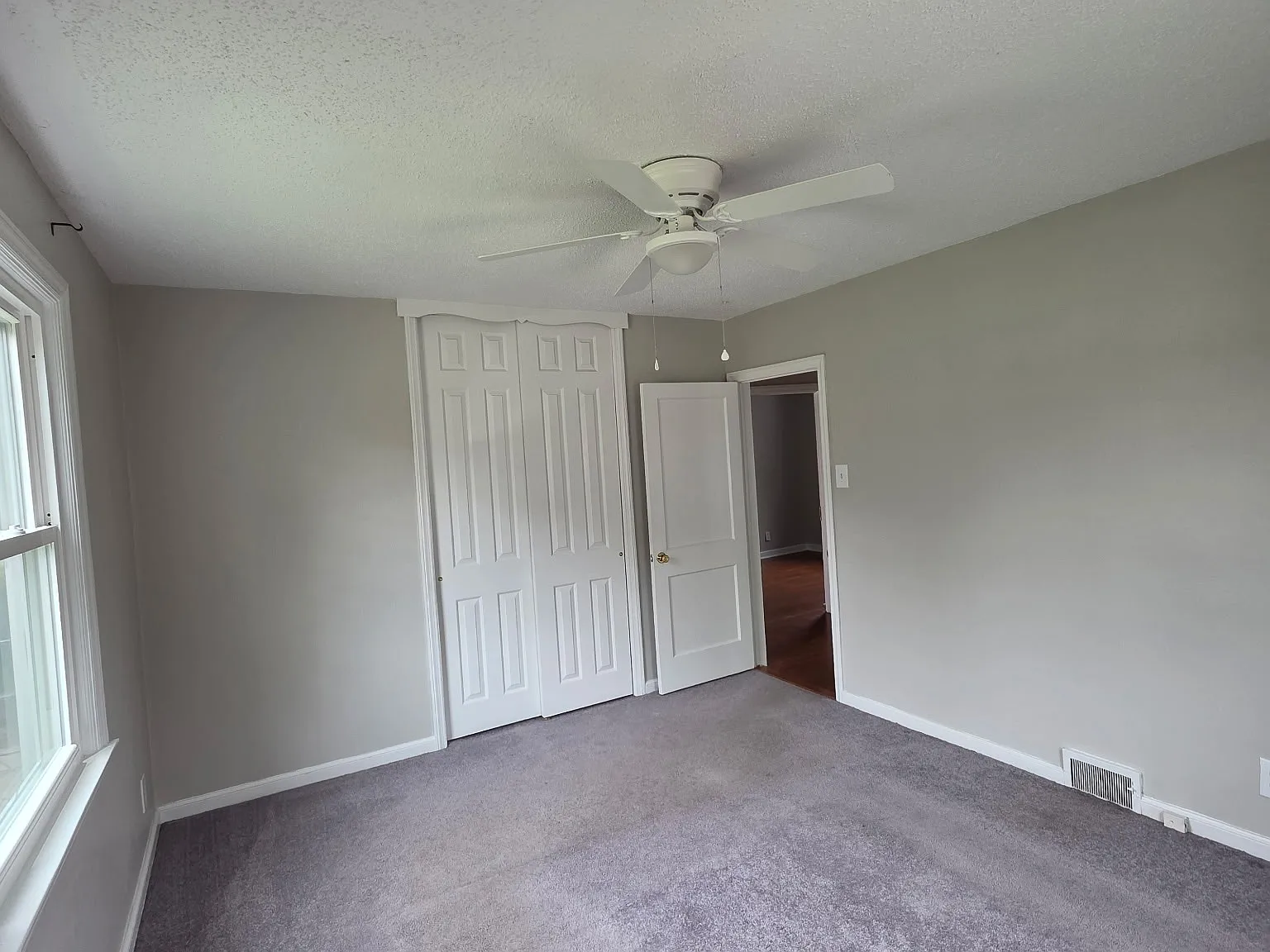 2701 Fair Oaks Ave-Rym - 1 — Photo 2