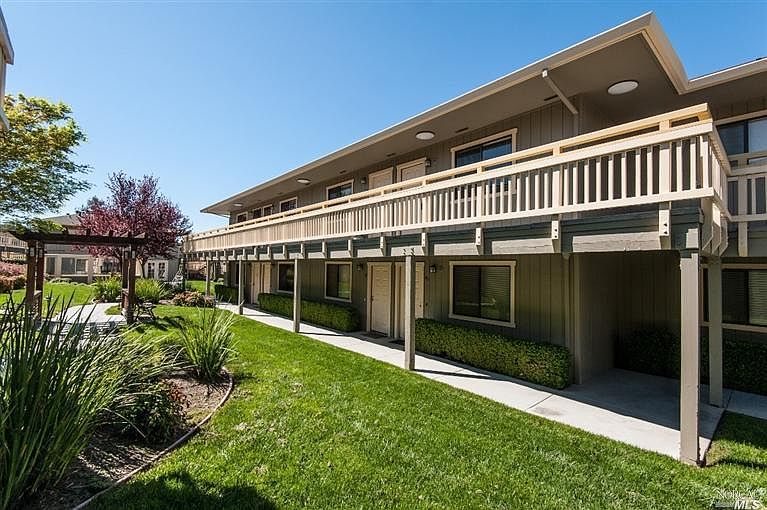 1st image of 720 Petaluma Blvd S APT 41