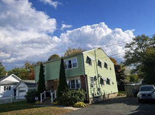 44 Stanton St APT 2, Springfield, MA 01108