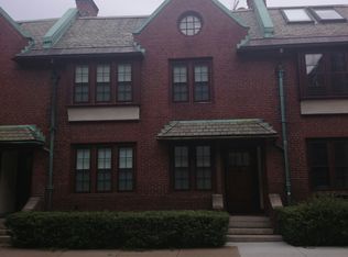 10 Aberdeen St, Boston, MA 02215