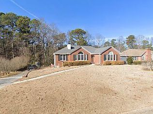 3110 Lakecrest Dr, Dacula, GA 30019