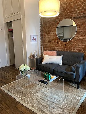 5th image of 13 W 82nd St APT 2A