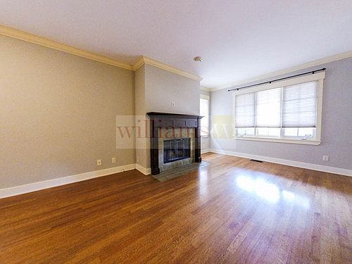 2nd image of 616 N Beachwood Dr