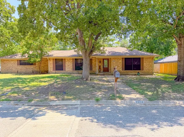 2809 Lafayette St, Corsicana, TX 75110