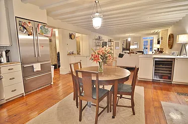 Rented by Park Property Advisors
