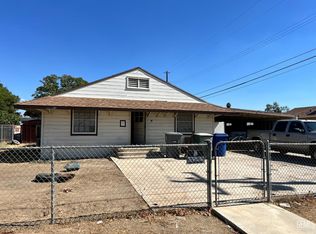 1904 Sunshine Ave, Bakersfield, CA 93307