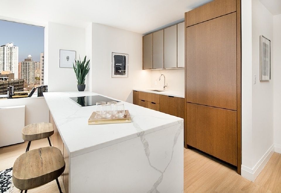 1st image of 420 E 54th St APT 2203