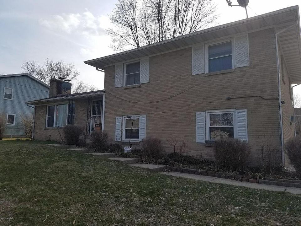 1st image of 3667 Kalamazoo Ave SE