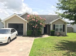 115 Coronation Dr, Bonaire, GA 31005